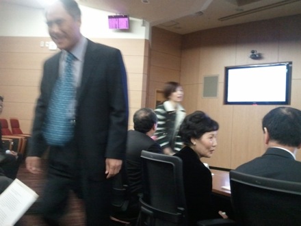 Professor Hae-Geon Lee retires