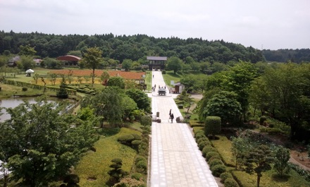 Harry Bhadeshia at NIMS in Japan, 2012