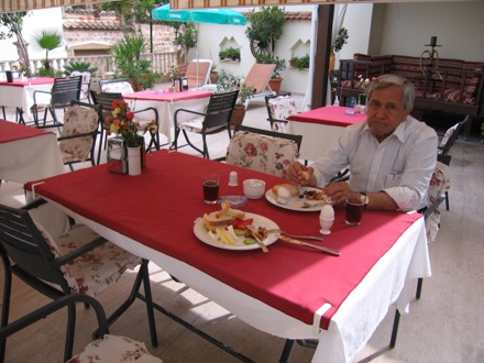 Amir Shirzadi and his father in Turkey