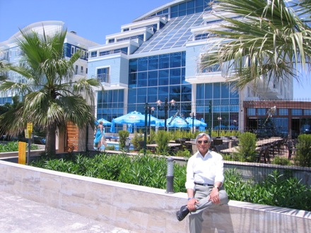 Amir Shirzadi and his father in Turkey