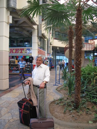 Amir Shirzadi and his father in Turkey