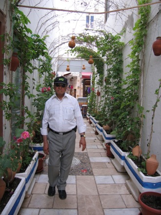 Amir Shirzadi and his father in Turkey