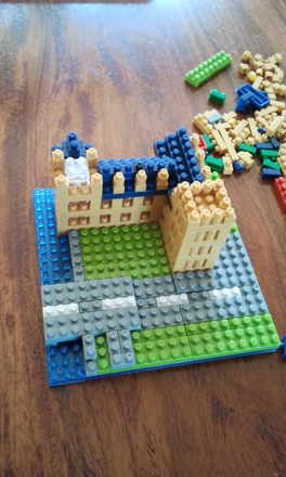 Nanoblocks of Lego, Lego, Houses of Parliament, Eunjeong Kwon, Harry Bhadeshia