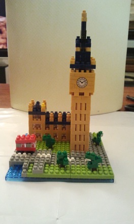 Nanoblocks of Lego, Lego, Houses of Parliament, Eunjeong Kwon, Harry Bhadeshia