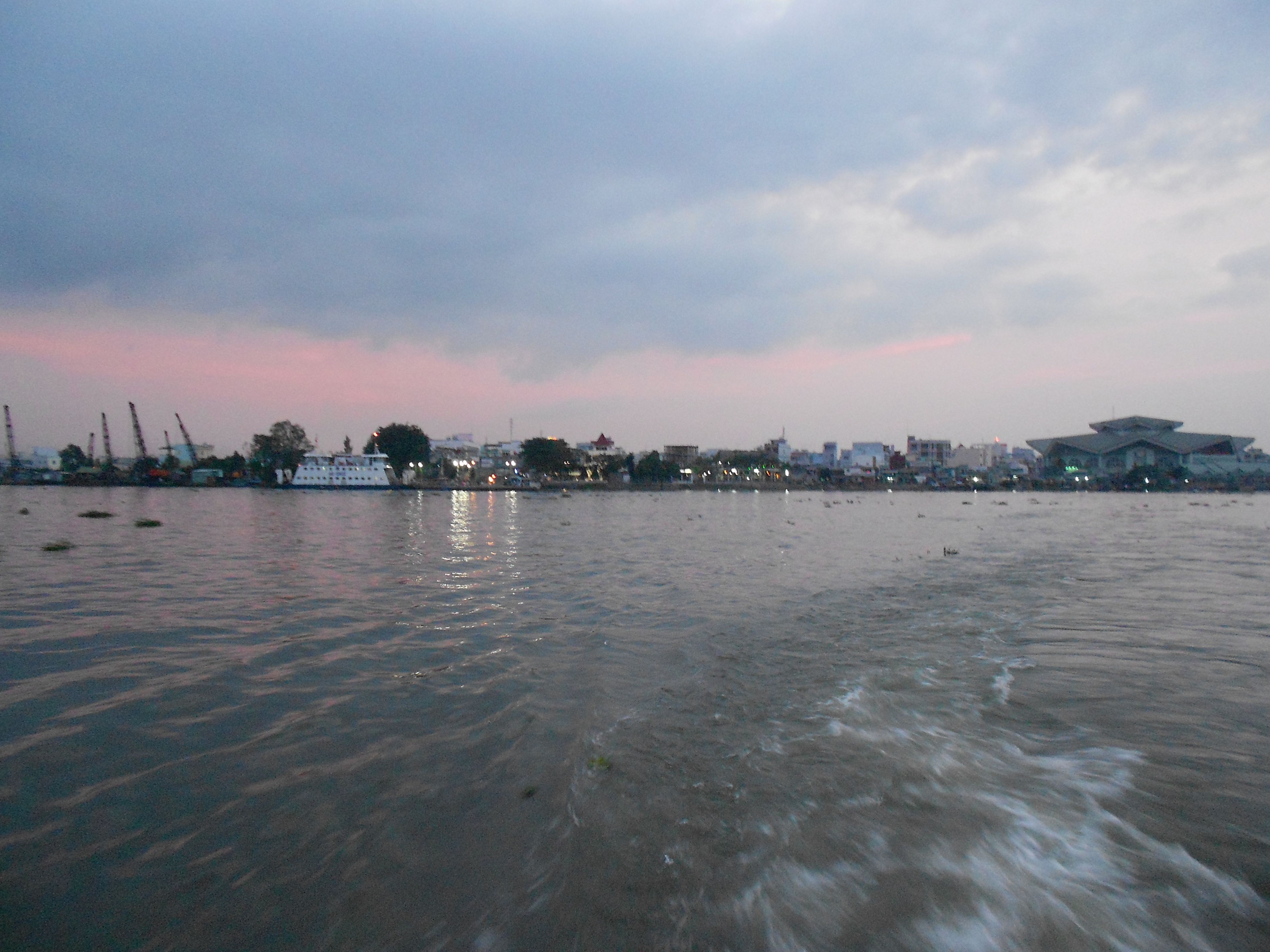 riversides_seen_from_the_ferry_1