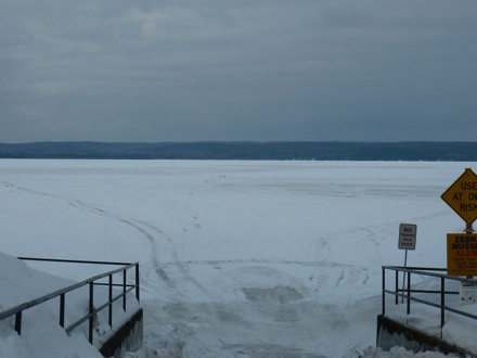 Tim Ramjaun, Canada, Winter, Chalk River, neutron diffraction, Phase transformations