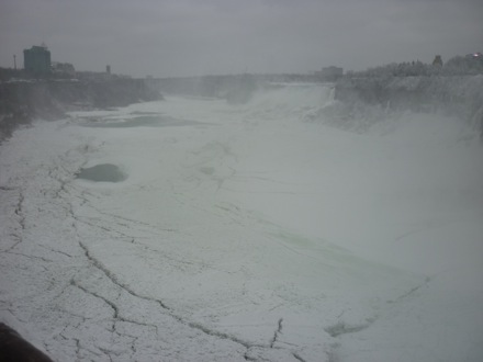 Tim Ramjaun, Canada, Winter, Chalk River, neutron diffraction, Phase transformations