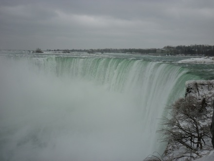 Tim Ramjaun, Canada, Winter, Chalk River, neutron diffraction, Phase transformations