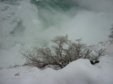 Tim Ramjaun, Canada, Winter, Chalk River, neutron diffraction, Phase transformations