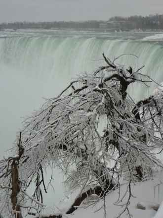 Tim Ramjaun, Canada, Winter, Chalk River, neutron diffraction, Phase transformations