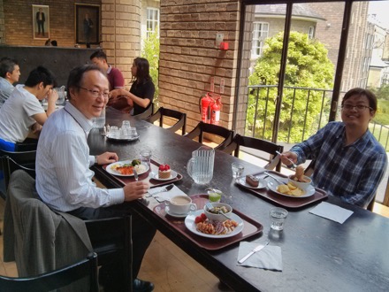 Professor Tadashi Furuhara visits Cambridge University