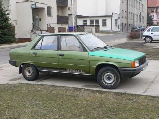 58_Old Renault