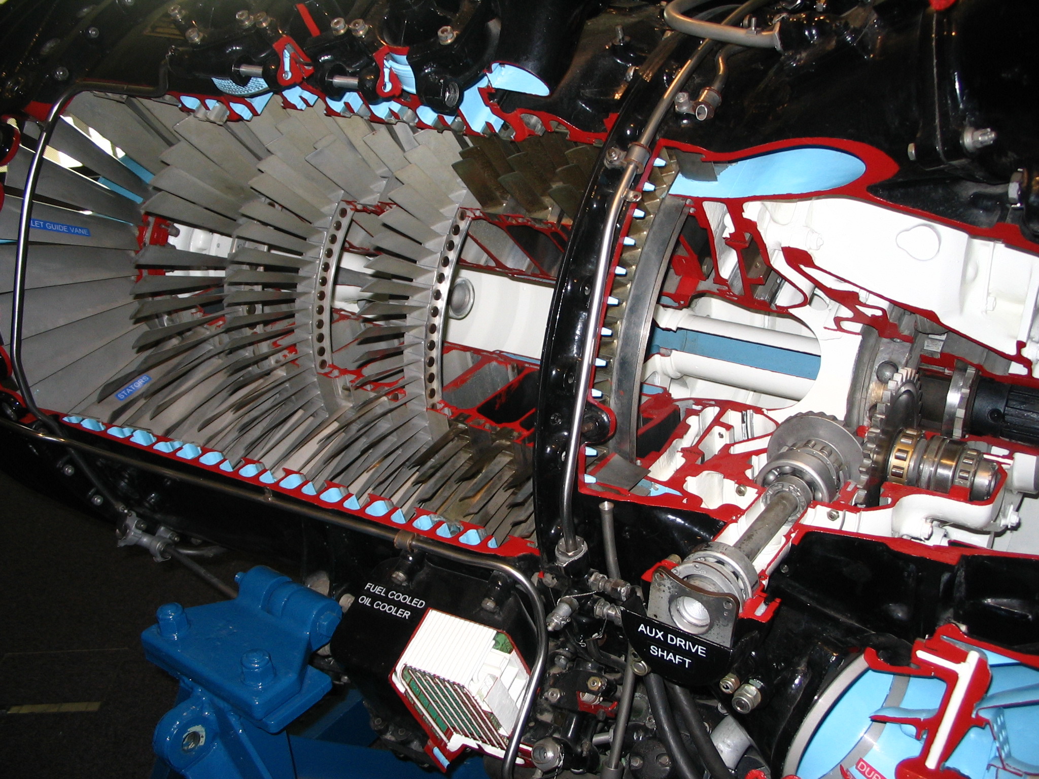 Engine_Cross-section