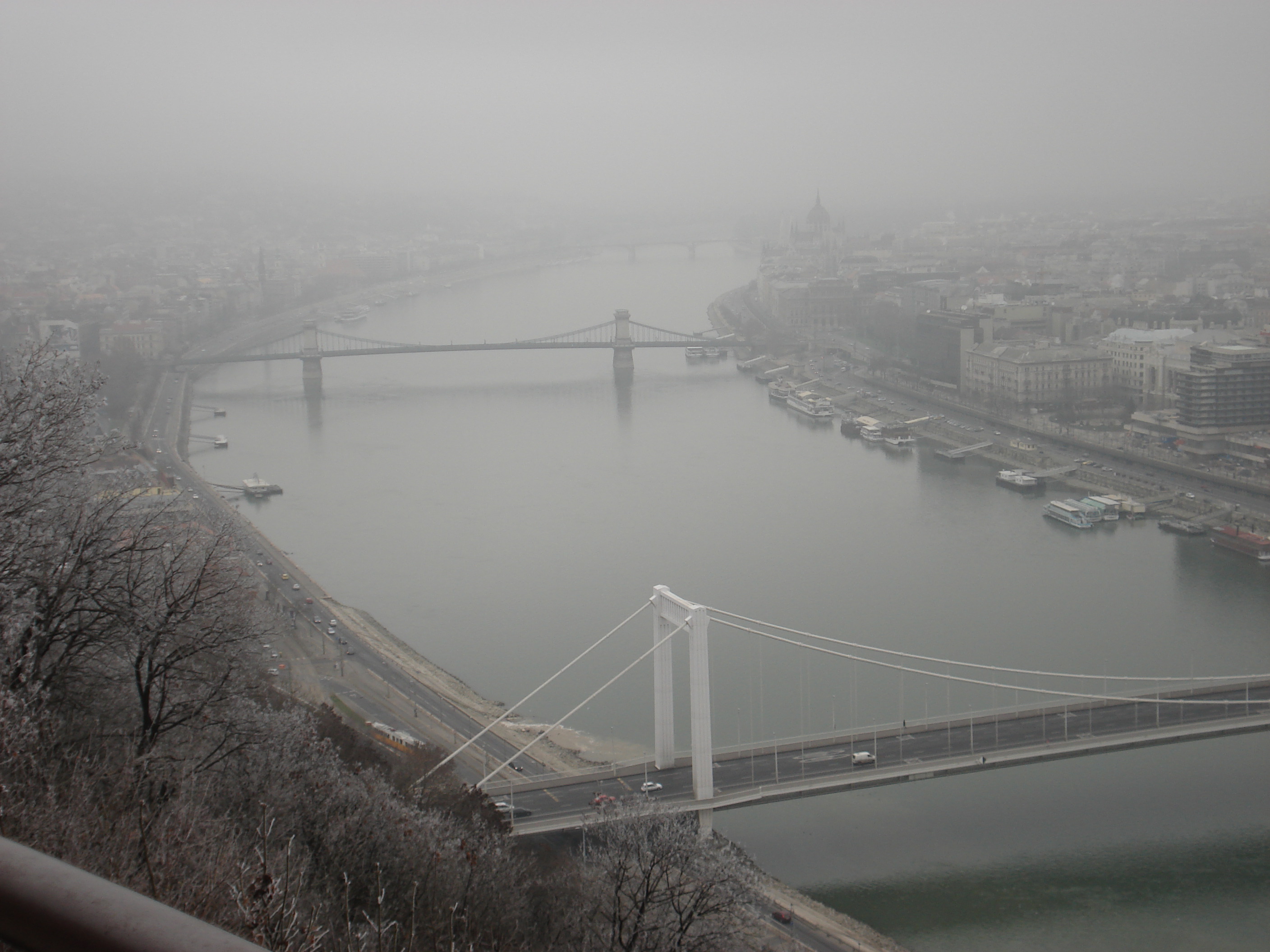 Chain Bridge