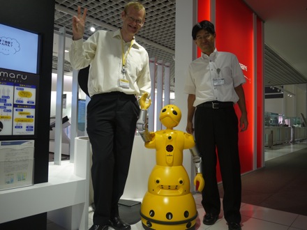 Mathew Peet at Mitsubishi Heavy Industries in Japan, Shinagawa_MSquared_Robot