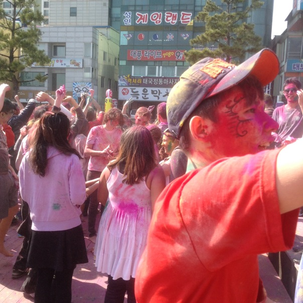 Holi festival, festival of colours, Nirupam Chakraborti, South Korea, Pohang