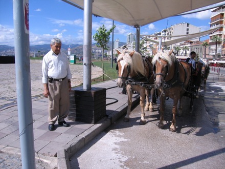 Amir Shiradi, Ismir, Istanbul