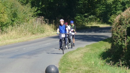 Oxford to Cambridge Bike ride, Hyun Kyung Kim, Mathew Peet, Lin Sun, James Nygaard, Siti, Steve Ooi, Priti, Bill Clyne