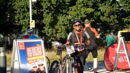 Oxford to Cambridge Bike ride, Hyun Kyung Kim, Mathew Peet, Lin Sun, James Nygaard, Siti, Steve Ooi, Priti, Bill Clyne