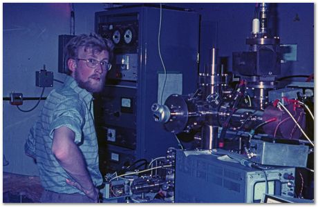 Bob Waugh, atom probe, field ion microscopy, metallurgy, superalloy, iridium, tungsten, cobalt, nickel alloy