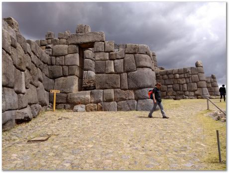 Machu Picchu, Harry Bhadeshia, Patricio Mendez, Alberto Bajarano, Peru