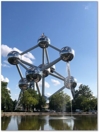 Atomium,
Brussels, crystallography, body-centred cubic,Leo Kestens, Alexey
Gervasyev, Harry Bhadeshia