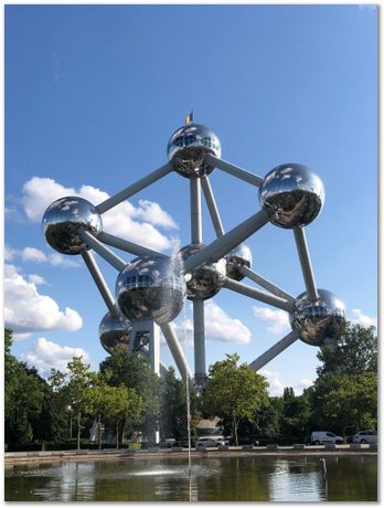 Atomium,
Brussels, crystallography, body-centred cubic,Leo Kestens, Alexey
Gervasyev, Harry Bhadeshia