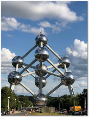 Atomium, Brussels,
crystallography, body-centred cubic,Leo Kestens, Alexey Gervasyev, Harry
Bhadeshia