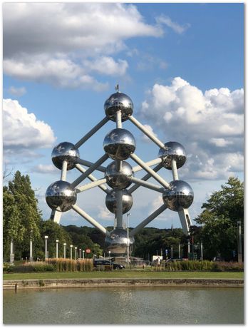 Atomium, Brussels,
crystallography, body-centred cubic,Leo Kestens, Alexey Gervasyev, Harry
Bhadeshia