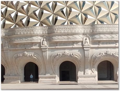 img_20251105_100007.jpg Nanjing, China, HSLA2025, high-strength low-alloy steels, Harry Bhadeshia, Ting Ping Hou, Kaiming Wu, Carlos Capdevila, Carlos Mateo