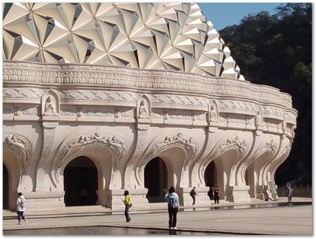 img_20251105_100016.jpg Nanjing, China, HSLA2025, high-strength low-alloy steels, Harry Bhadeshia, Ting Ping Hou, Kaiming Wu, Carlos Capdevila, Carlos Mateo