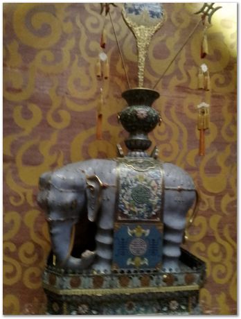 img_20251105_102716.jpg Nanjing, China, HSLA2025, high-strength low-alloy steels, Harry Bhadeshia, Ting Ping Hou, Kaiming Wu, Carlos Capdevila, Carlos Mateo