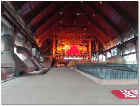 img_20251109_094047.jpg Wuhan University of Science and Technology, Harry Bhadeshia, Kaiming Wu, Ting Ping Hou, 2025