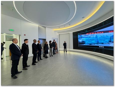 Wuhan University of Science and Technology, Wu Kaiming, Ting Ping Hou, China, Harry Bhadeshia, H. K. D. H. Bhadeshia, Queen Mary University of London