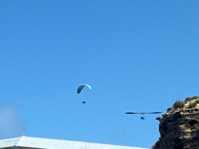 Paragliding.jpg