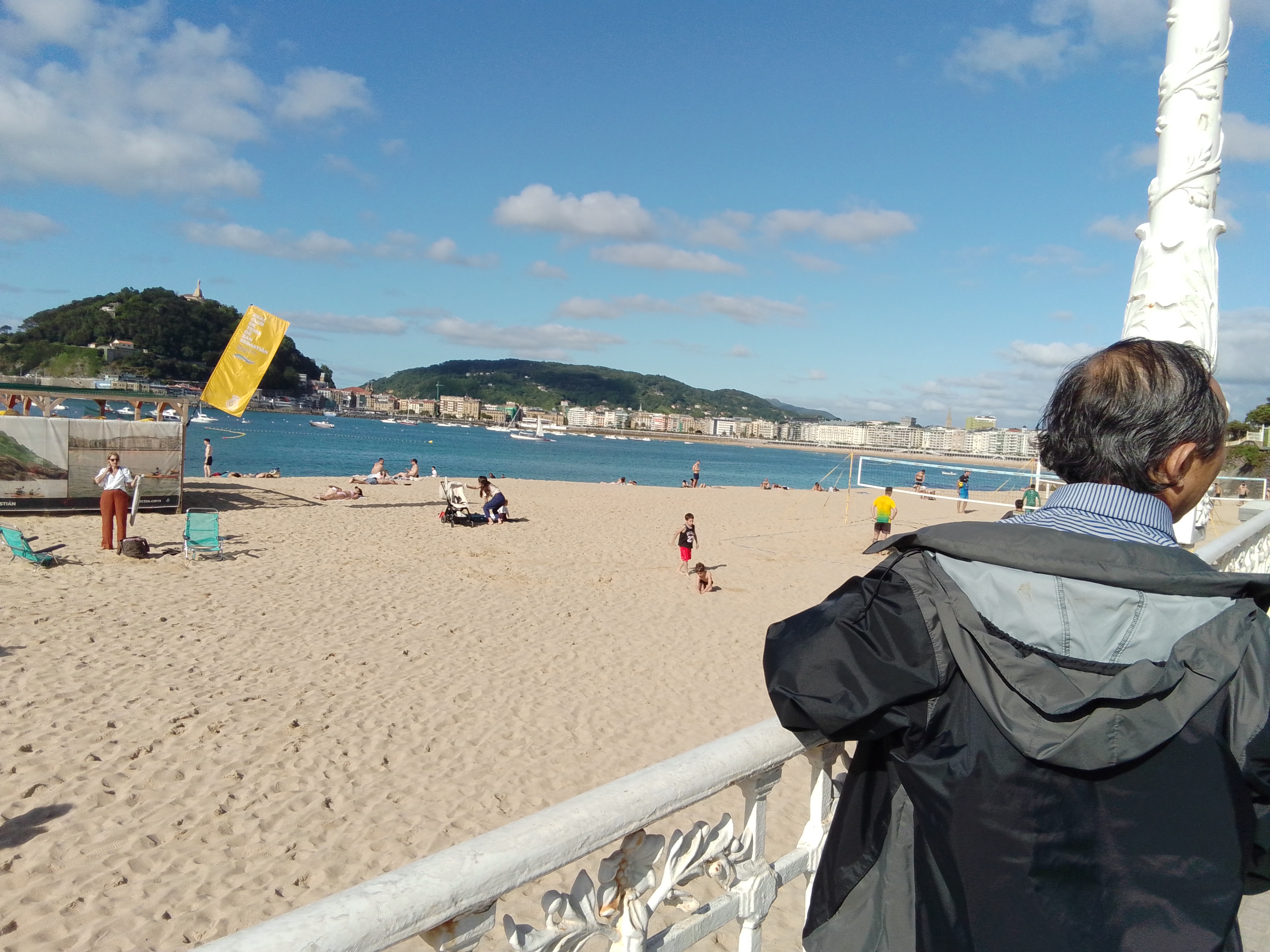 Beachfront and mountain view